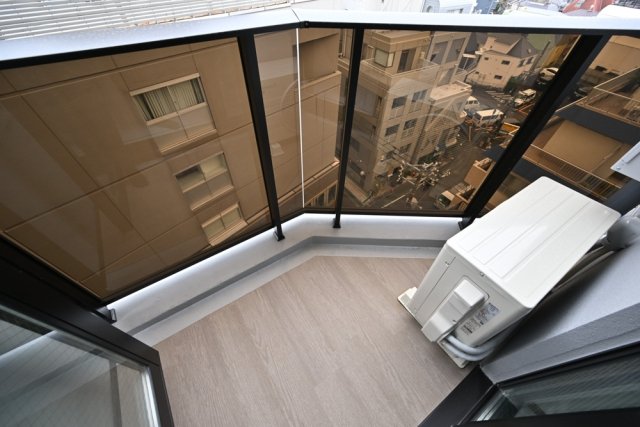 19/30 バルコニー