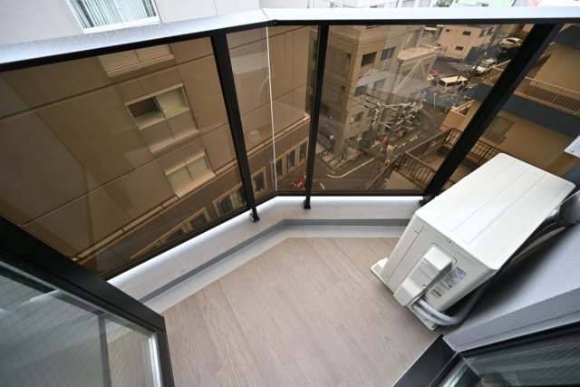 19/30 バルコニー