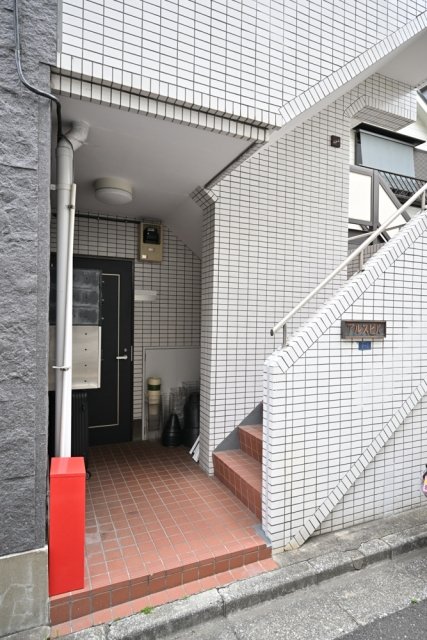 2/3 エントランス