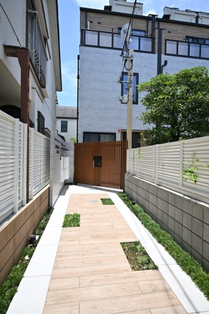 7/7 エントランス