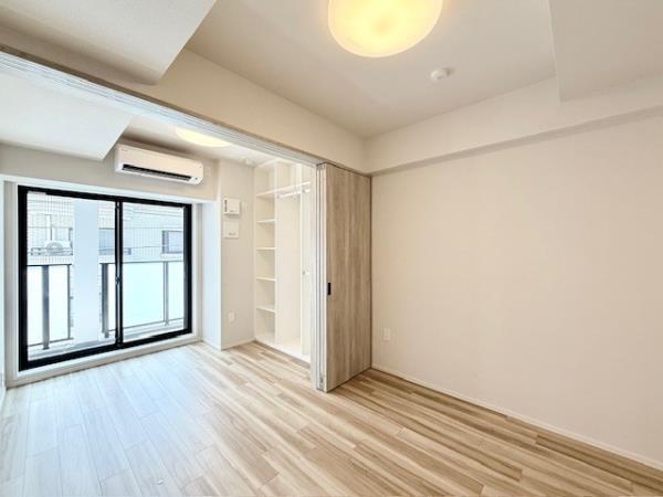 4/5 エントランス