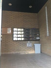 15/16 エントランス