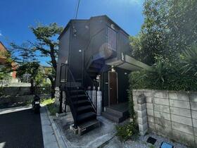 2/2 エントランス