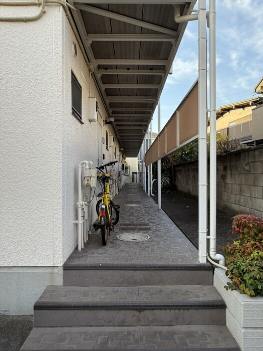 19/20 エントランス