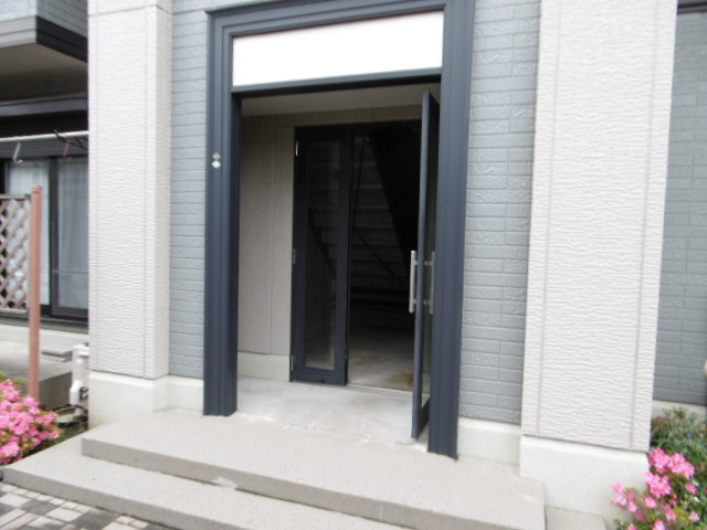 14/19 エントランス