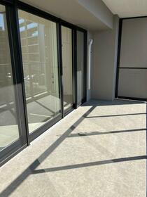 13/16 バルコニー