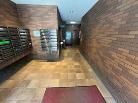 16/24 エントランス