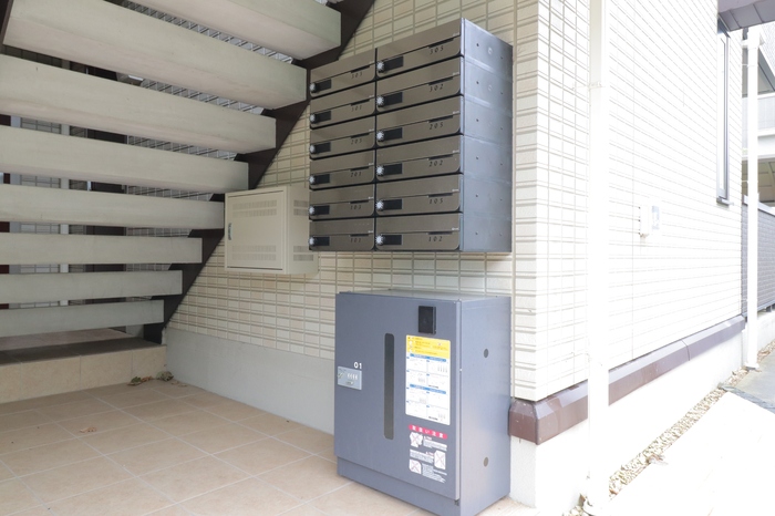 5/5 エントランス