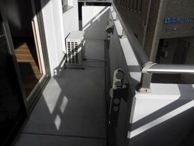 13/16 バルコニー