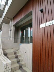 16/16 エントランス