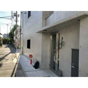 4/4 エントランス