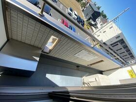 13/16 バルコニー