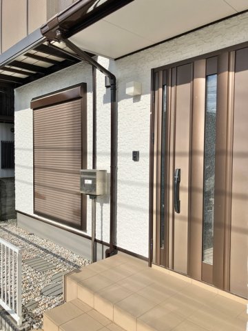 18/19 エントランス