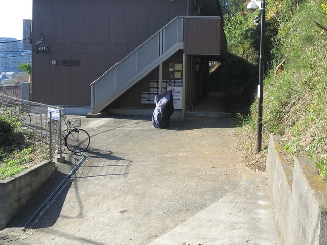 17/19 エントランス