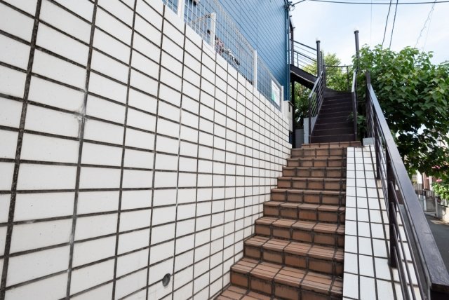 15/16 エントランス