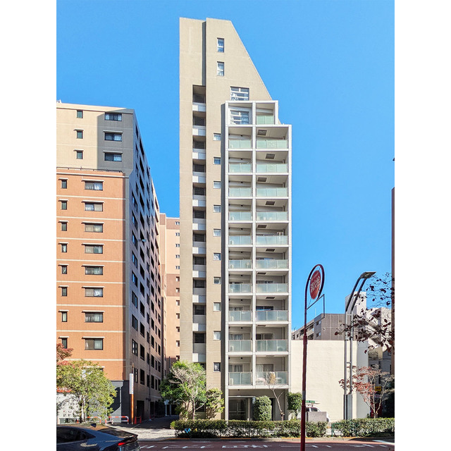 オーパスホームズ八丁堀の外観