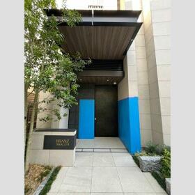 15/15 エントランス