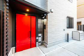 14/26 エントランス