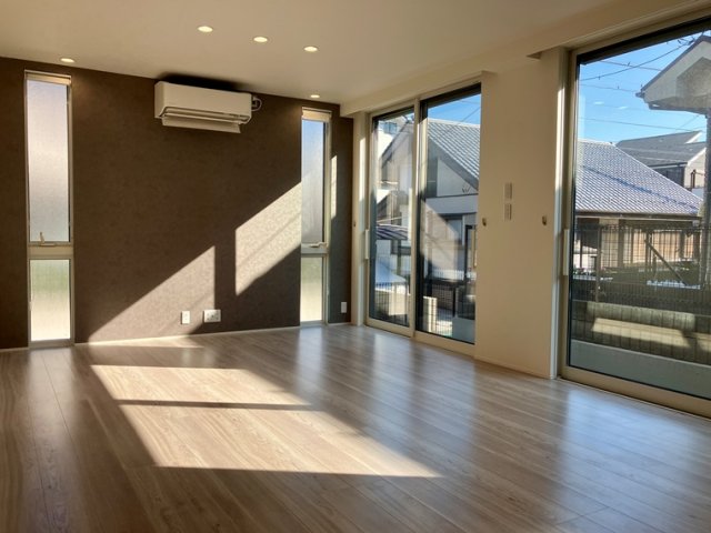 3/3 エントランス