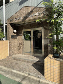 2/2 エントランス