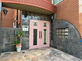 8/8 エントランス