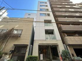 13/14 エントランス