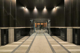 3/3 エントランス