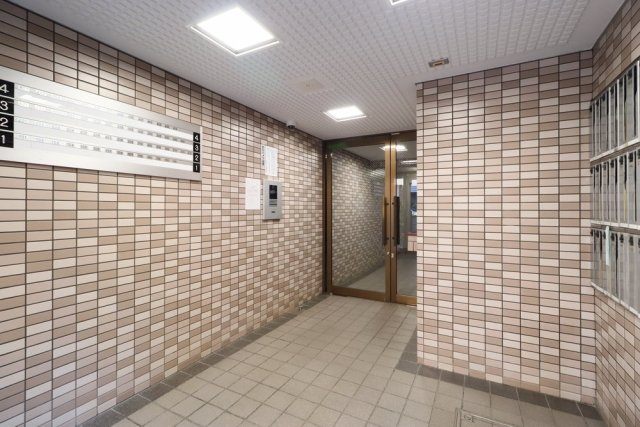 3/7 エントランス