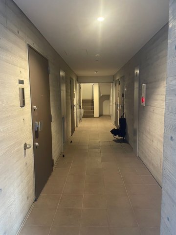 3/3 エントランス