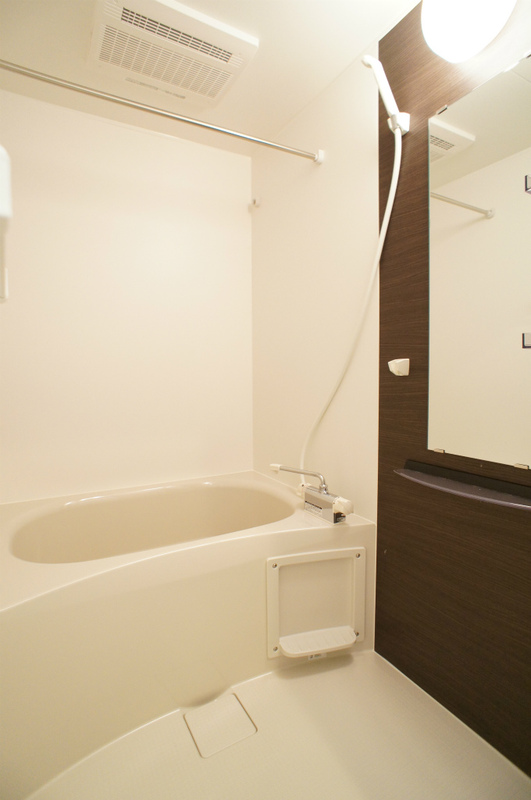 8/16 浴室