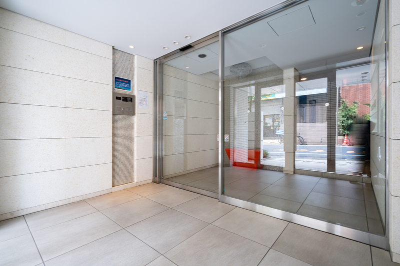 3/3 エントランス