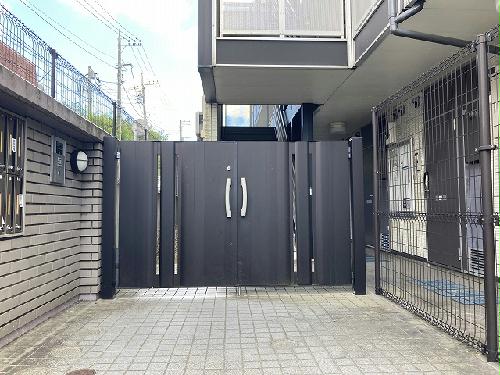 14/14 エントランス