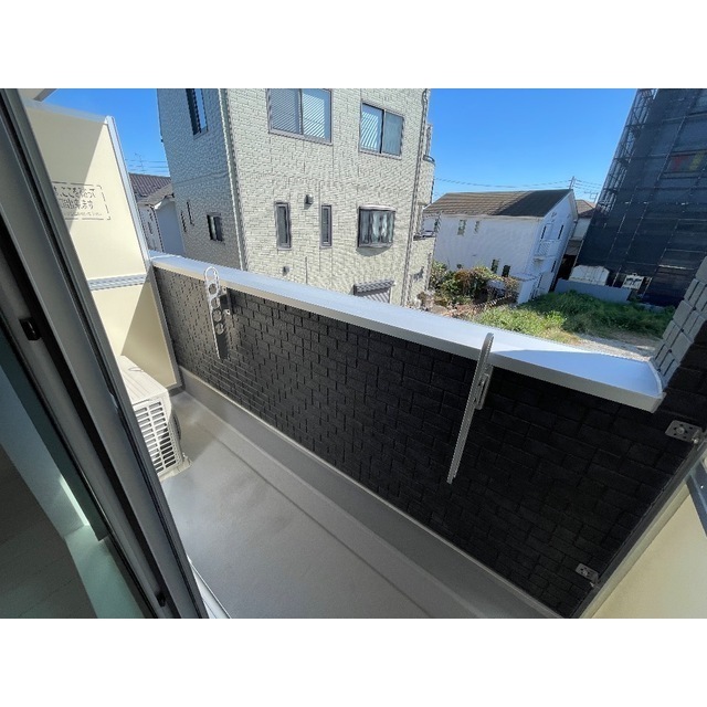 16/23 バルコニー