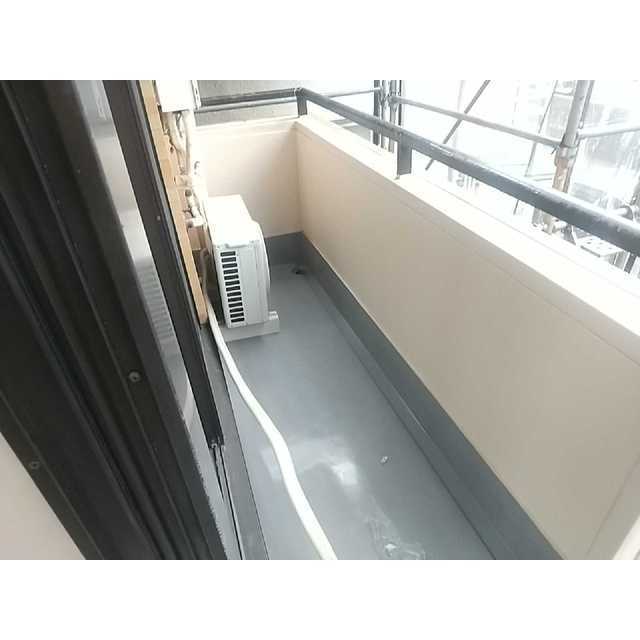 15/18 バルコニー