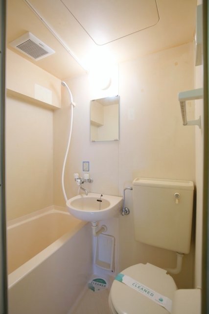 19/26 エントランス