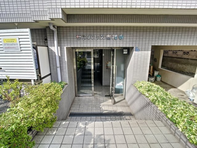 5/7 エントランス