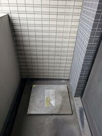 13/16 バルコニー