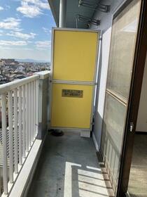 13/16 バルコニー