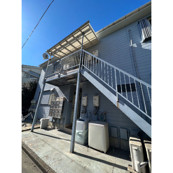 15/23 エントランス