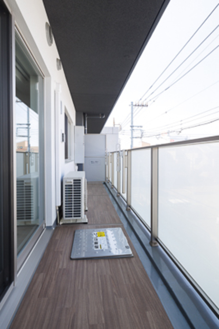 13/26 バルコニー