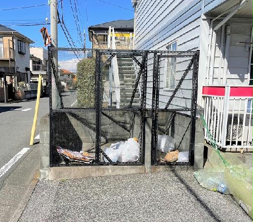 13/14 エントランス