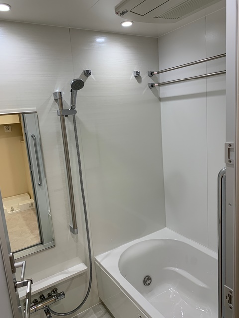 シャワールーム