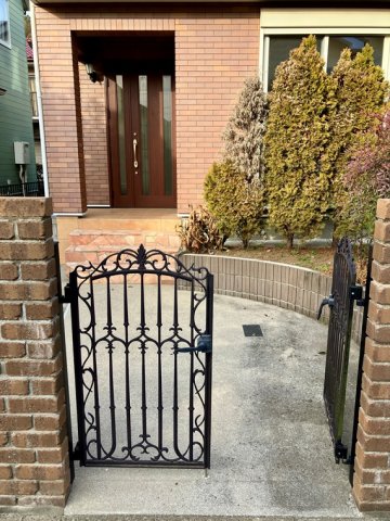 19/20 エントランス