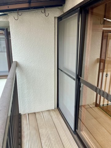 13/18 バルコニー