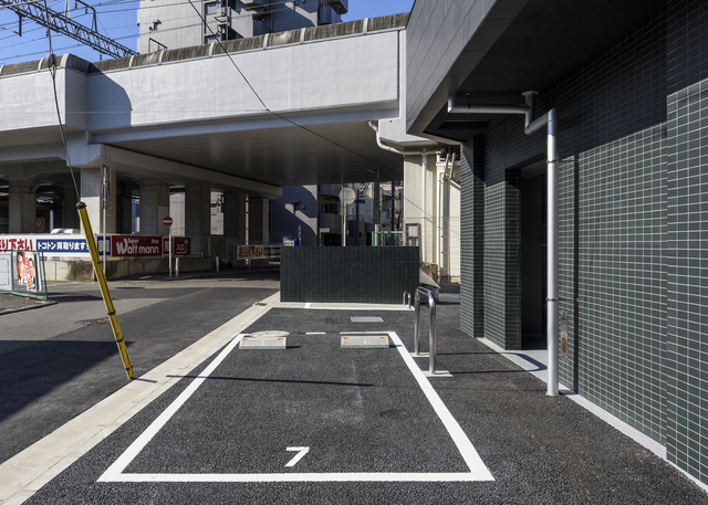 27/29 駐車場
