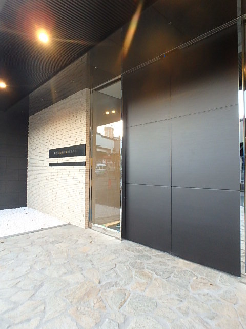 19/29 エントランス