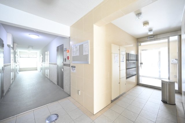 3/4 エントランス