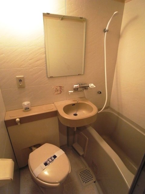 15/16 エントランス