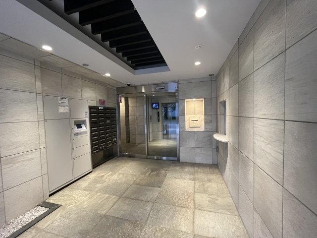 5/6 エントランス