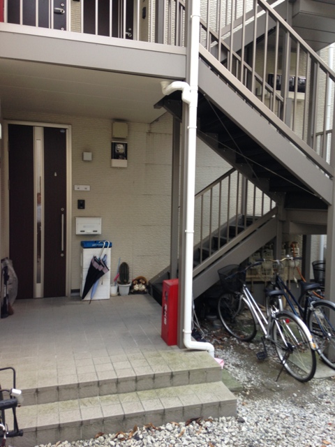 21/29 エントランス